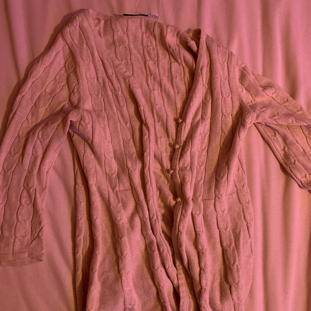 Cream/white cardigan